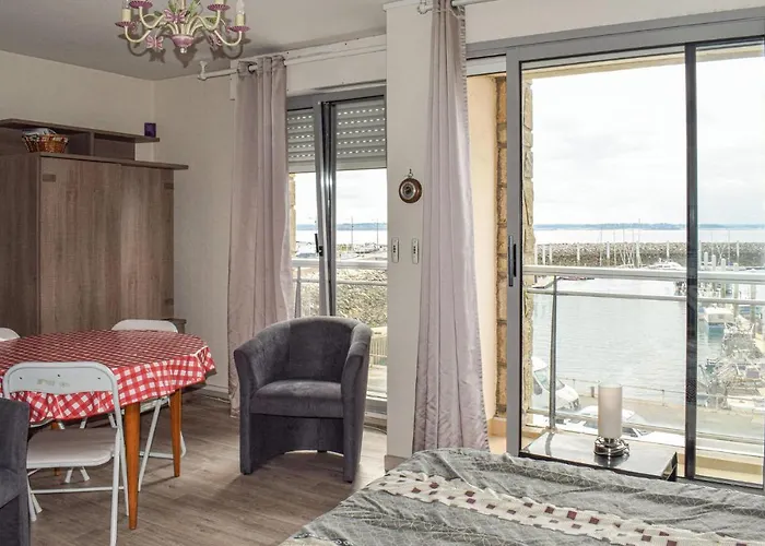 Gorgeous Apartment In Saint Cast Le Guildo